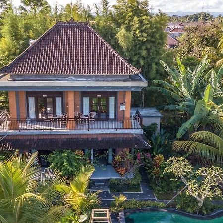 Adi Santia Bungalows Ubud  Exterior photo