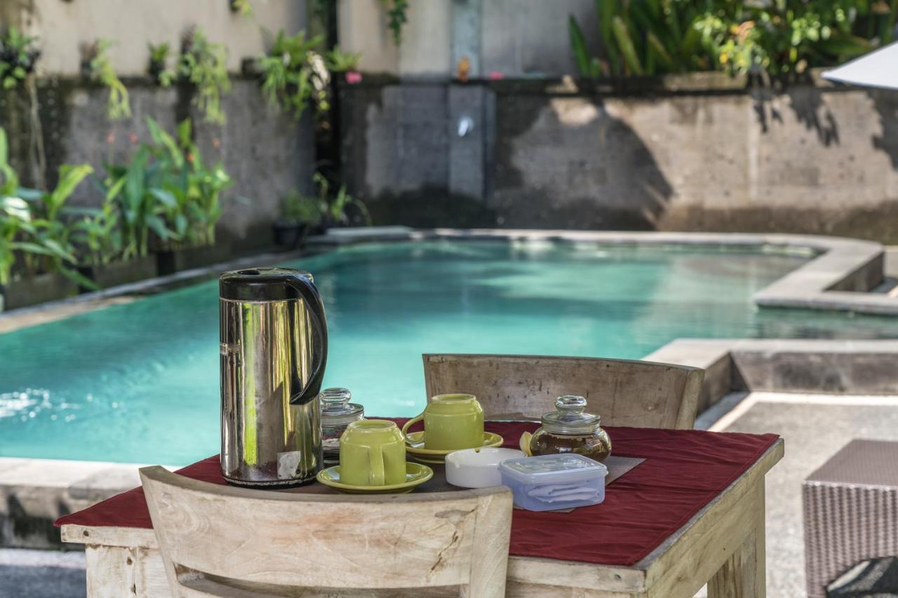 Adi Santia Bungalows Ubud  Exterior photo