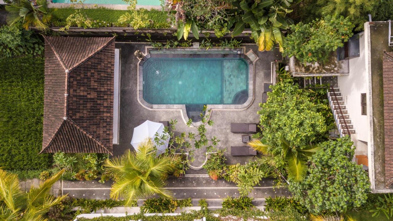 Adi Santia Bungalows Ubud  Exterior photo
