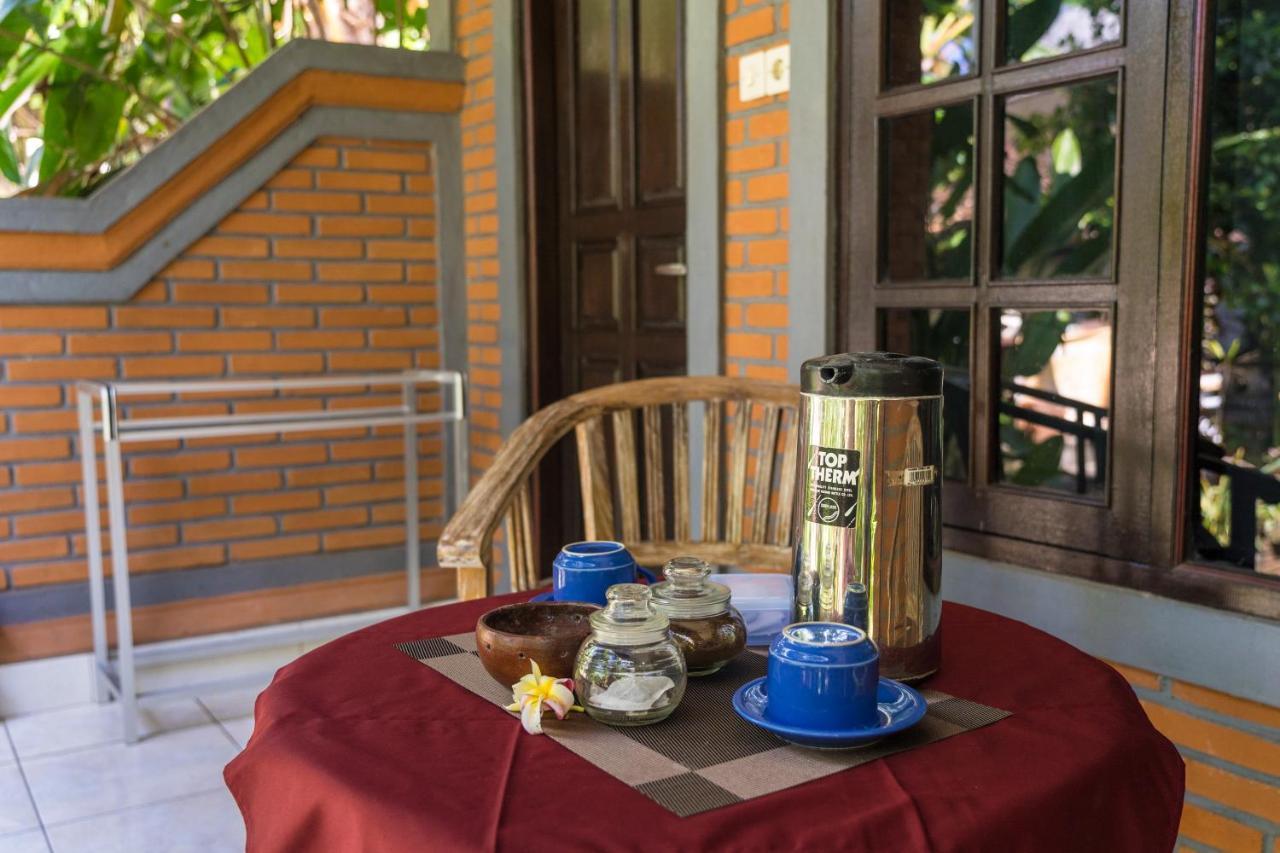 Adi Santia Bungalows Ubud  Exterior photo
