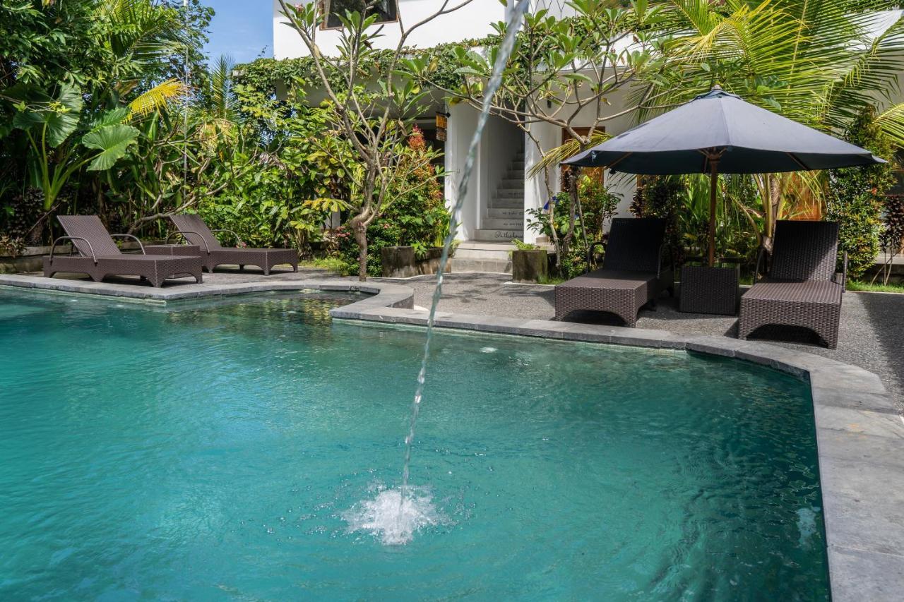 Adi Santia Bungalows Ubud  Exterior photo