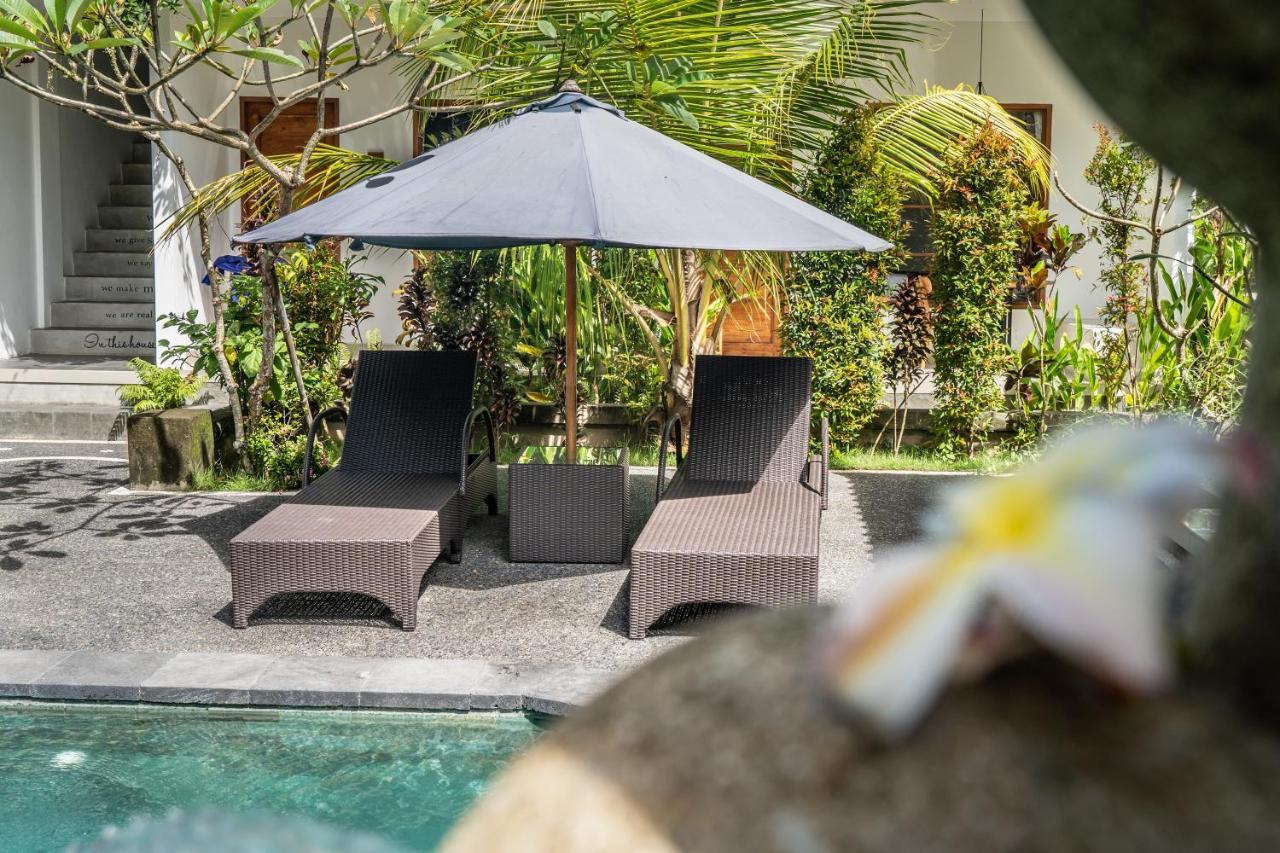 Adi Santia Bungalows Ubud  Exterior photo